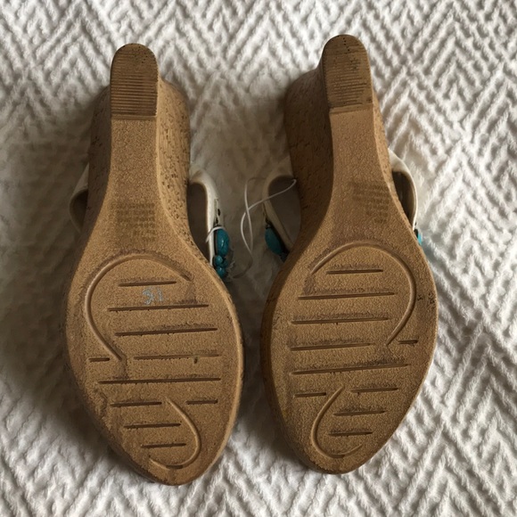 Shoes - Picture 3 of 3